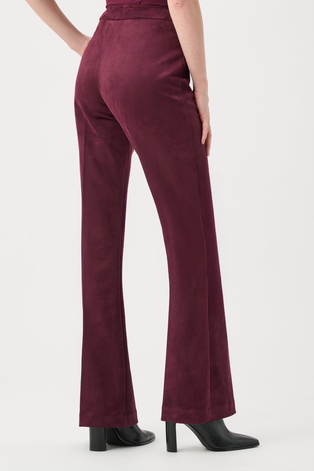 JR263160 High-Waisted Belted Trousers