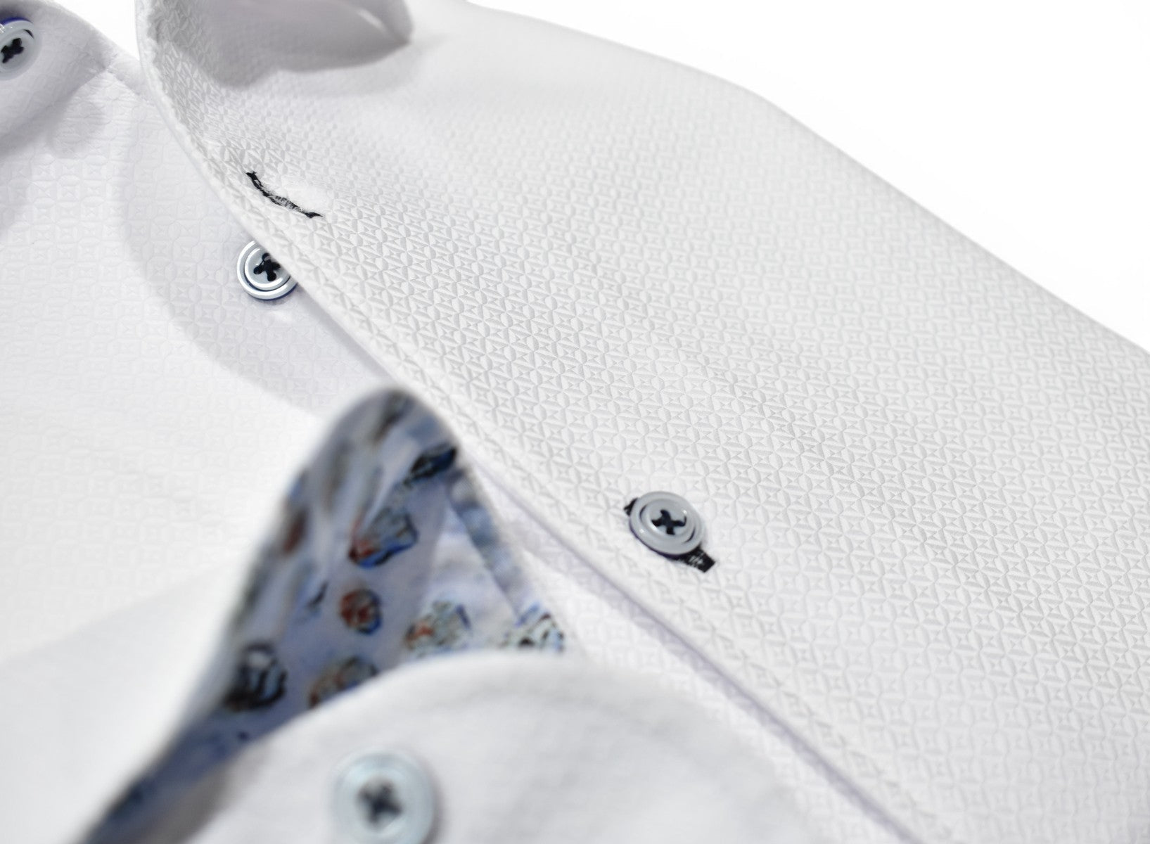 DS125 Manhattan White Diamond Shirt