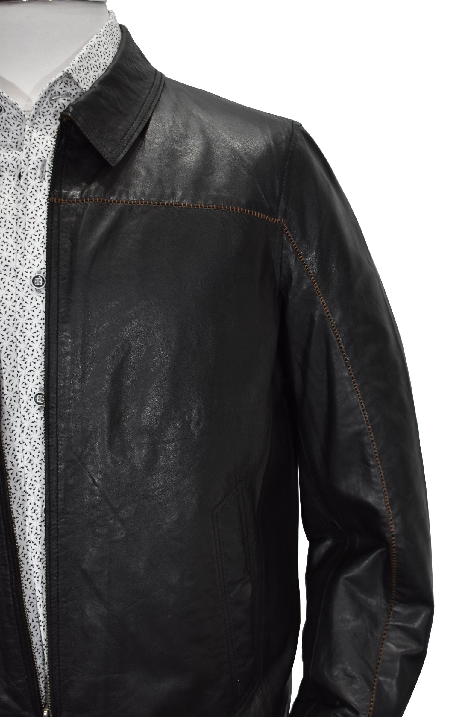 J104 Furrier Sport Leather in Black
